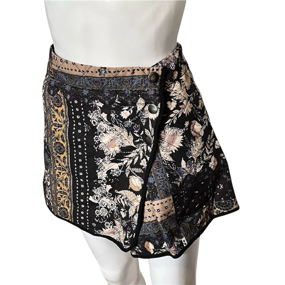 Free People Skirt Mad Love Womens 28 Quilted Beach Wrap Button Fairy